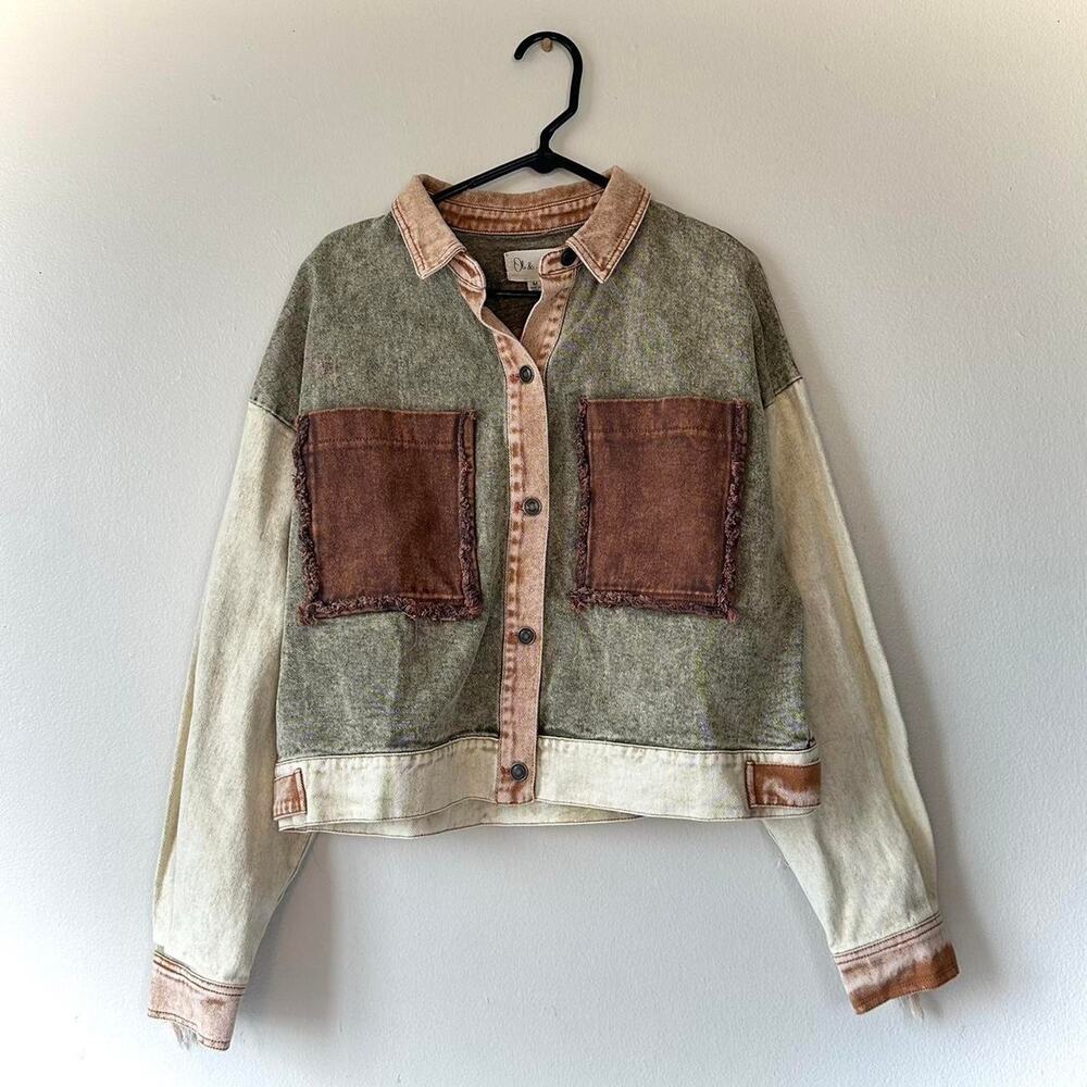 Oli & Hali Western Cowgirl Fringe Patchwork Boho Boxy Denim Jacket - Medium